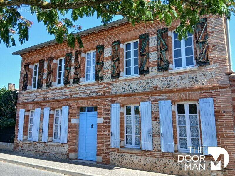 Maison à LONGAGES