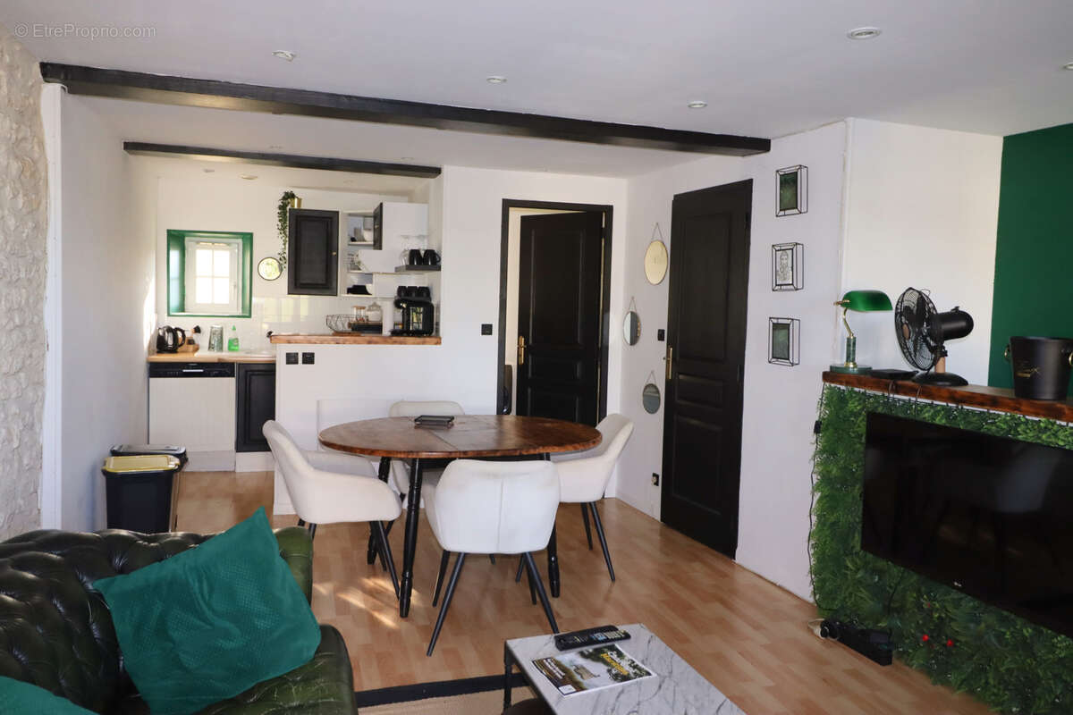 Appartement à MESCHERS-SUR-GIRONDE