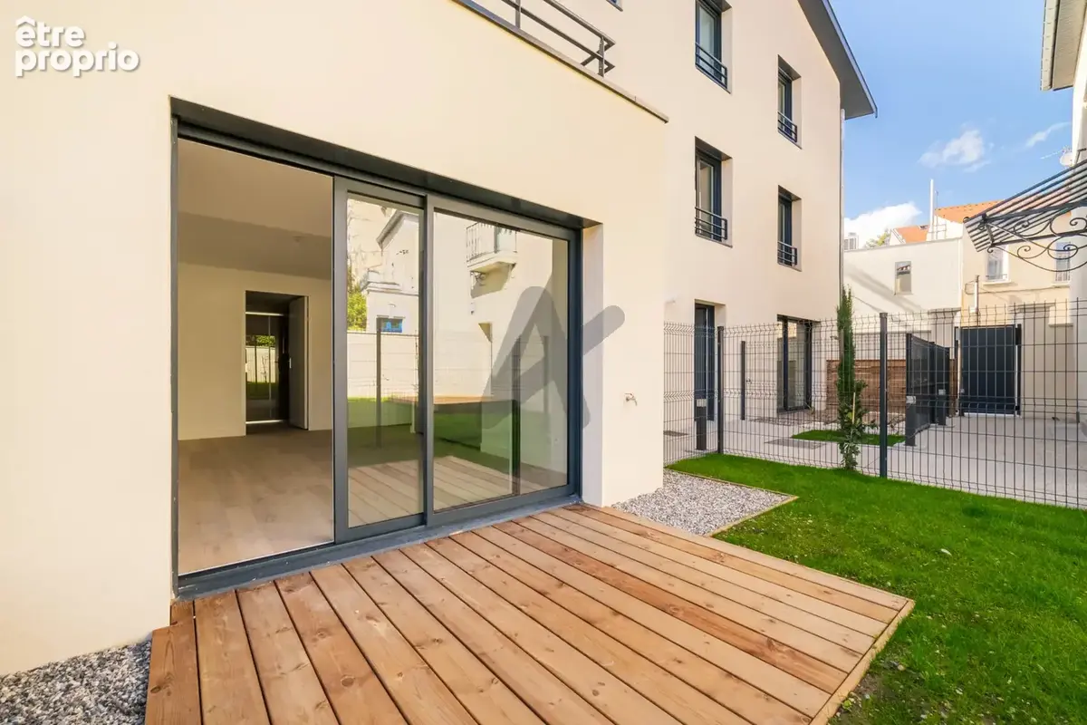 Lyon 3   montchat   maison de ville en triplex   118 m2 - photo 4