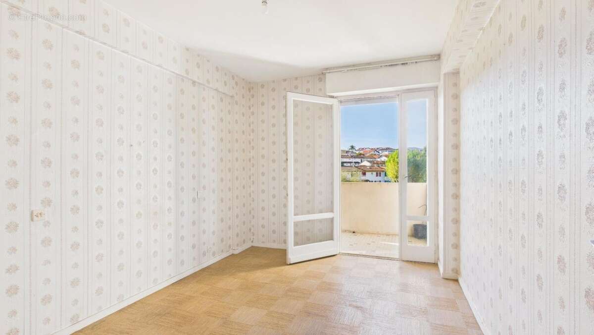 Appartement à CIBOURE