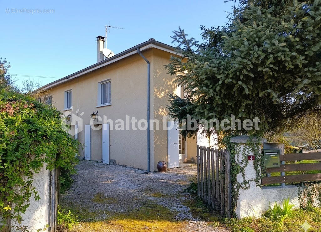 Maison à NERVIEUX