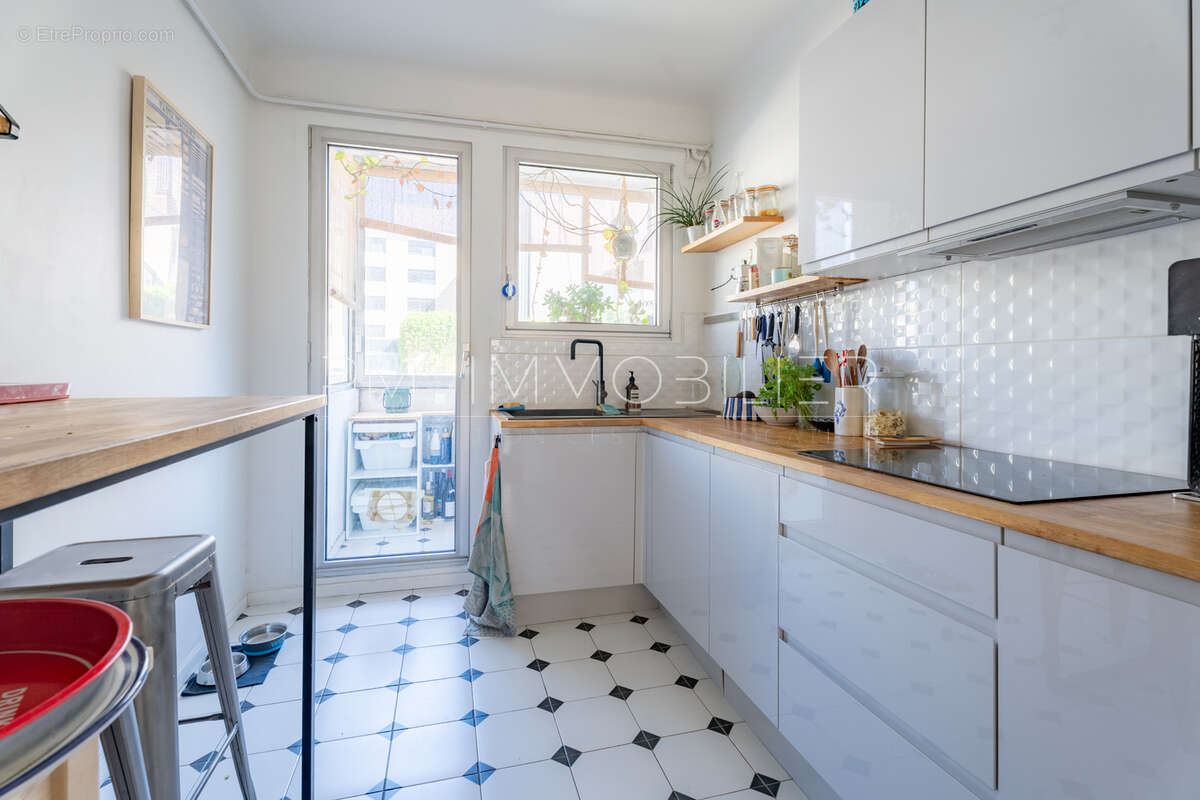 Appartement à MARSEILLE-6E