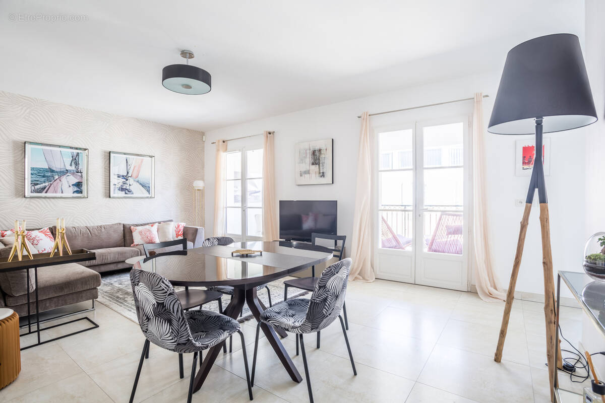 Appartement à SAINT-TROPEZ