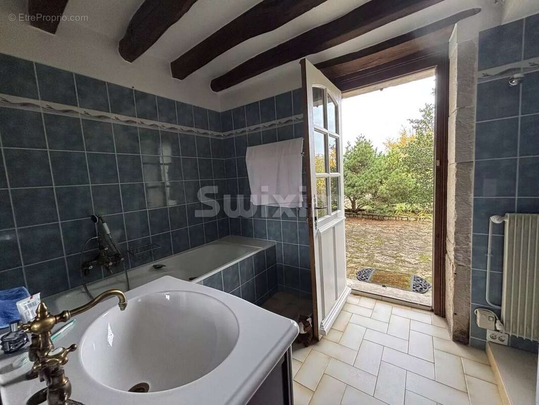 Maison à BIERRY-LES-BELLES-FONTAINES