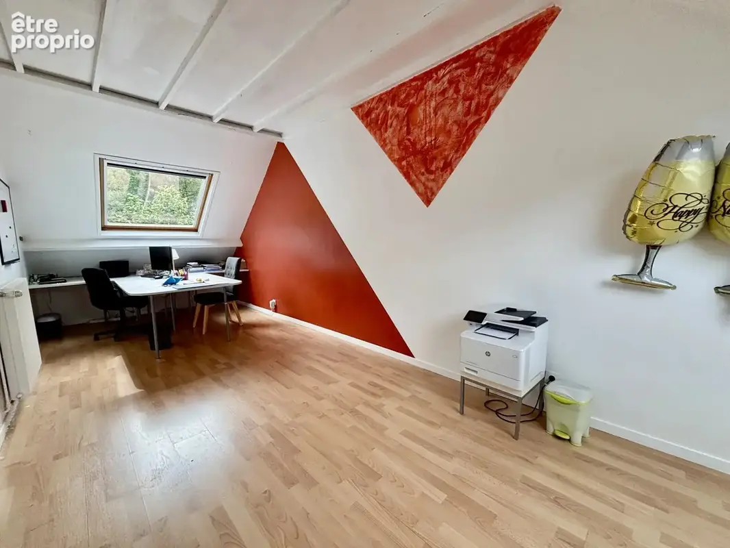 Maison familiale contemporaine de 200m² – 6 chambres – Proche CHU Rouen (Zéro travaux) - photo 9