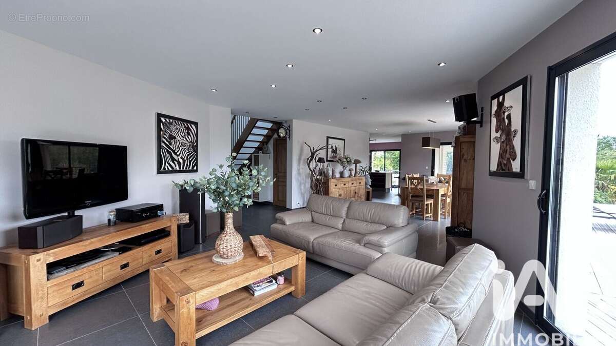 Photo 6 - Maison à ROTS