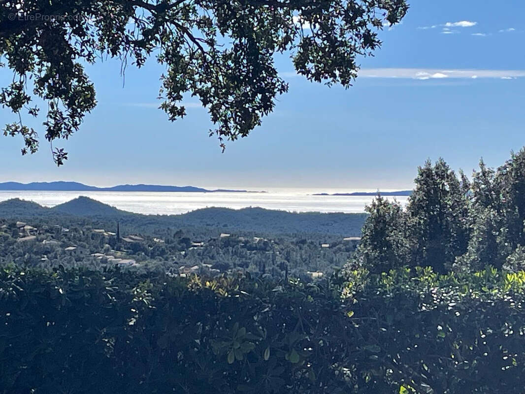 Maison à LA LONDE-LES-MAURES