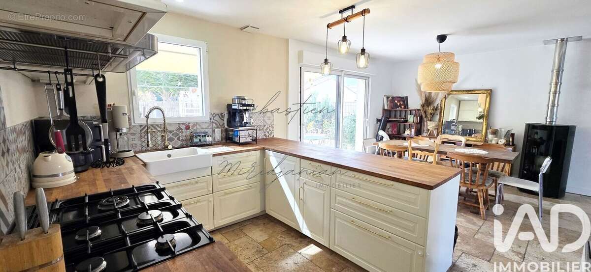 Photo 6 - Maison à LA CRAU