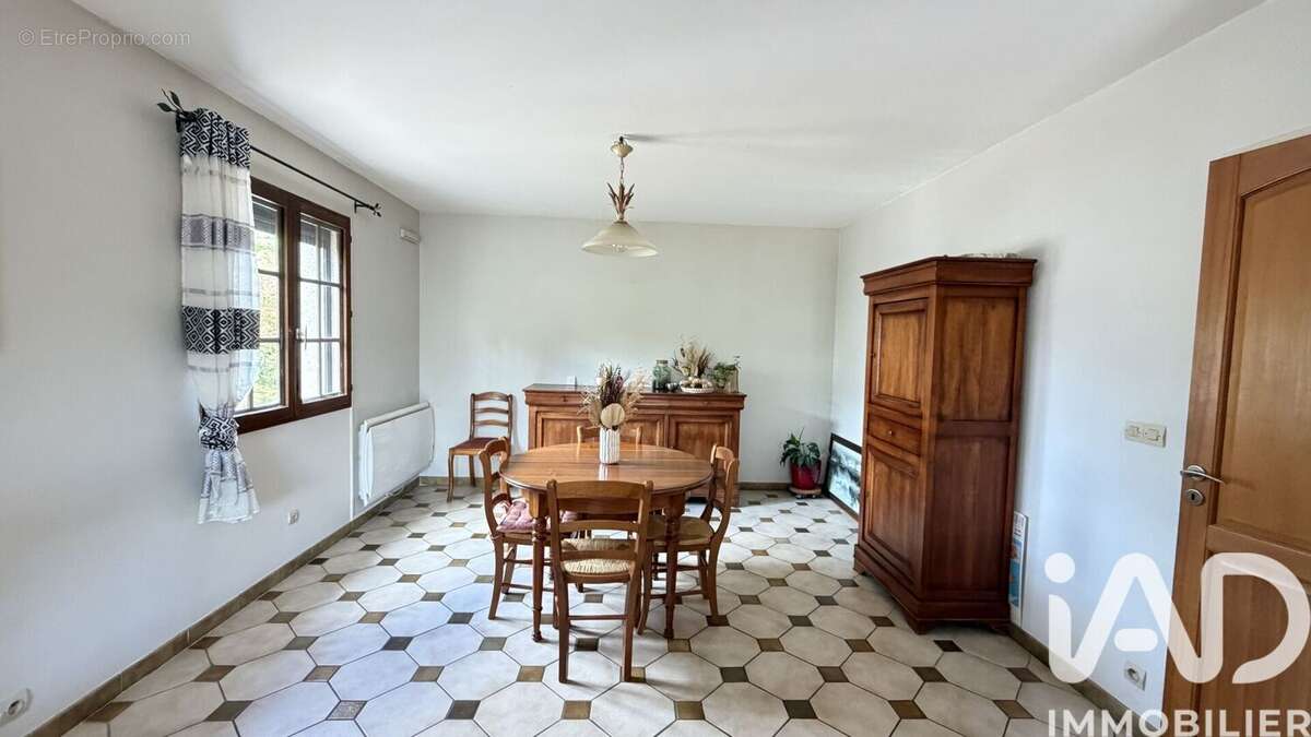 Photo 4 - Maison à RUBELLES