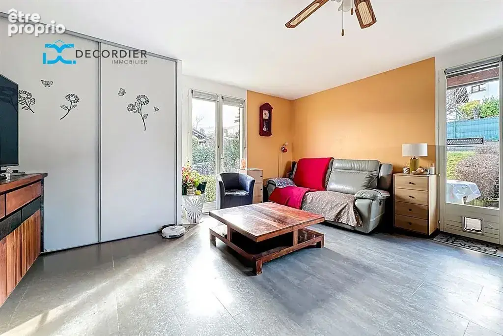 Maison individuelle a vendre a neuvecelle - photo 8