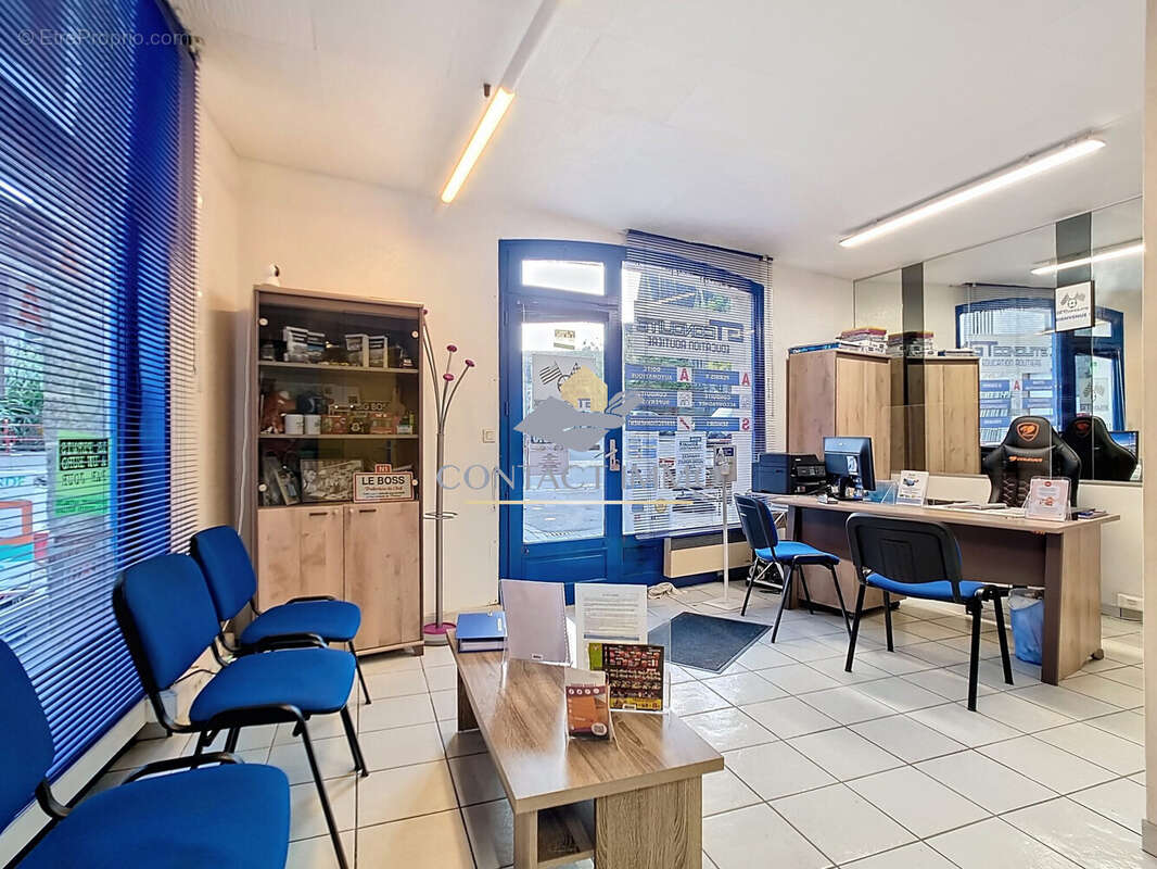 local commercial - Appartement à PONTIVY