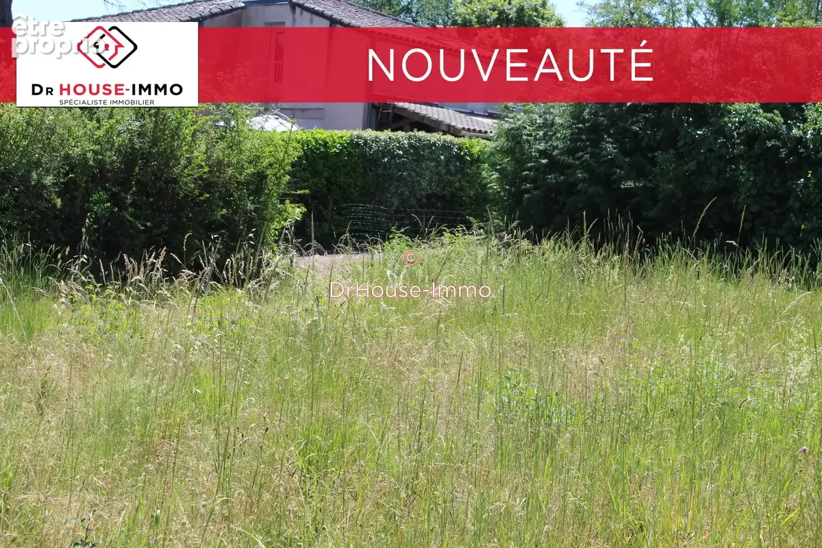 Terrain 2 100 m² à vendre à Angouleme (16000) - photo 3