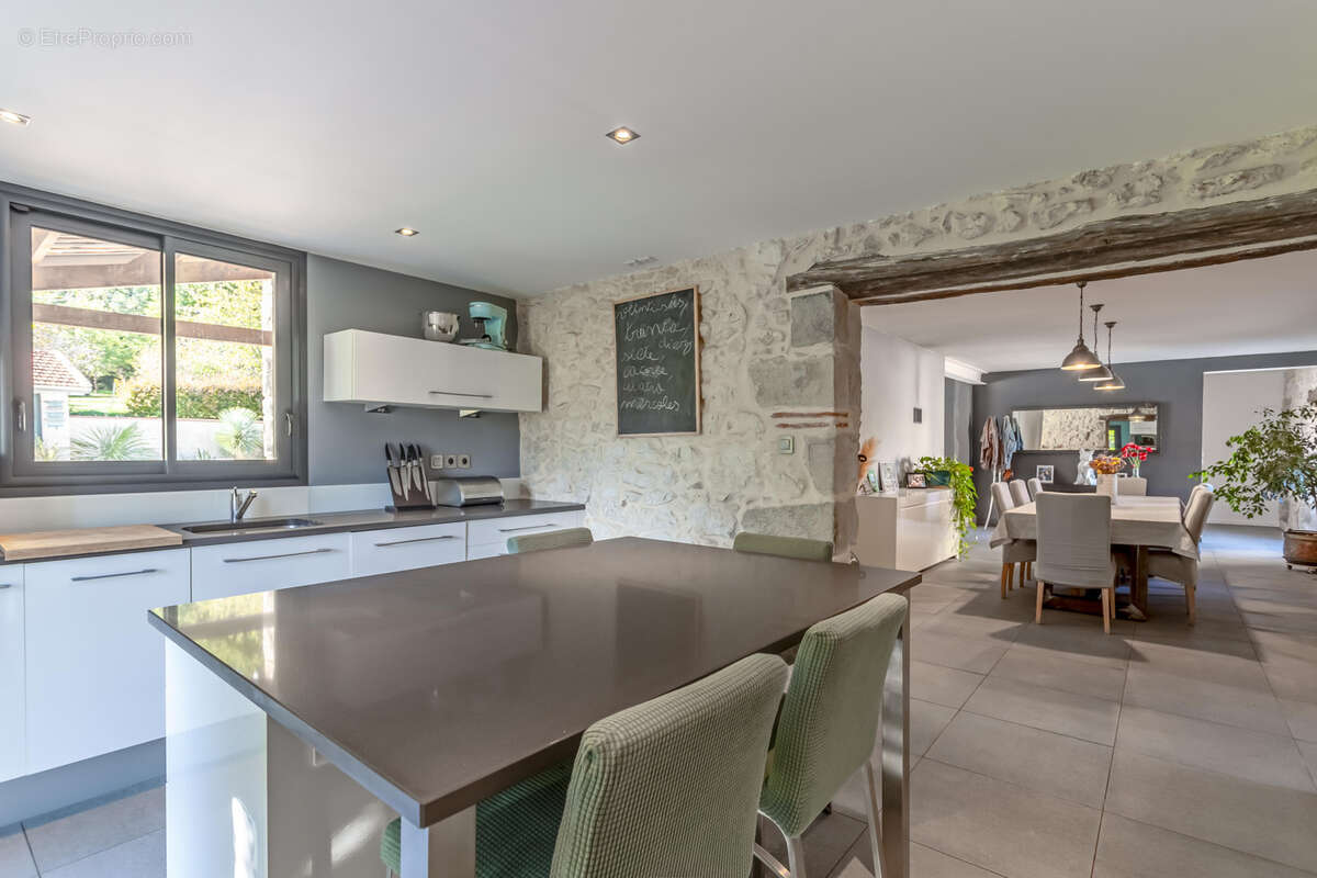 Maison à MONFLANQUIN