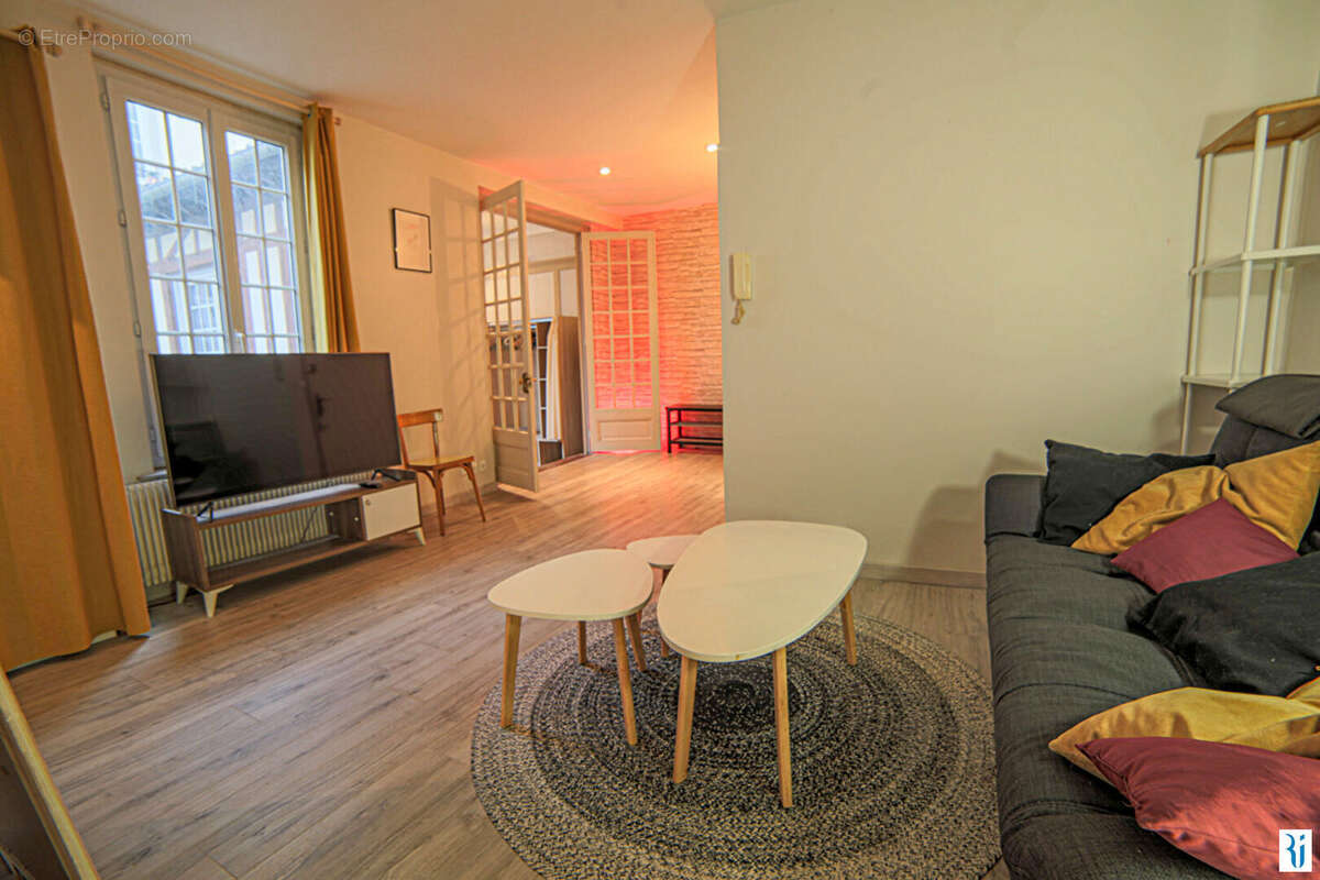 Rouen centre - photo 4