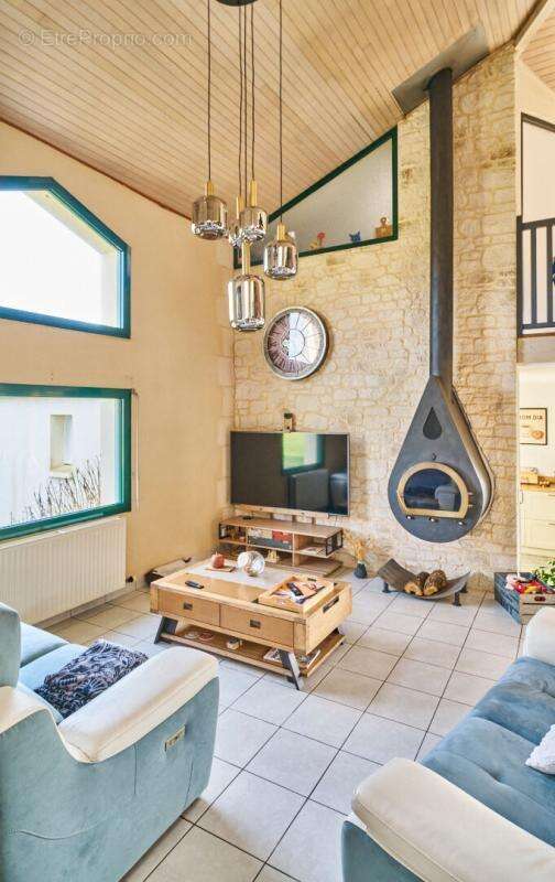 Maison à LA VERRIE