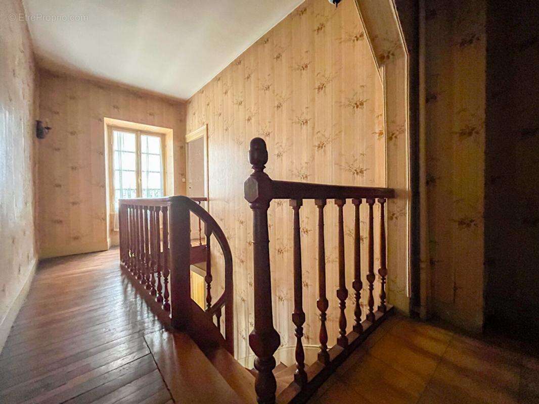 Maison à ECUEILLE