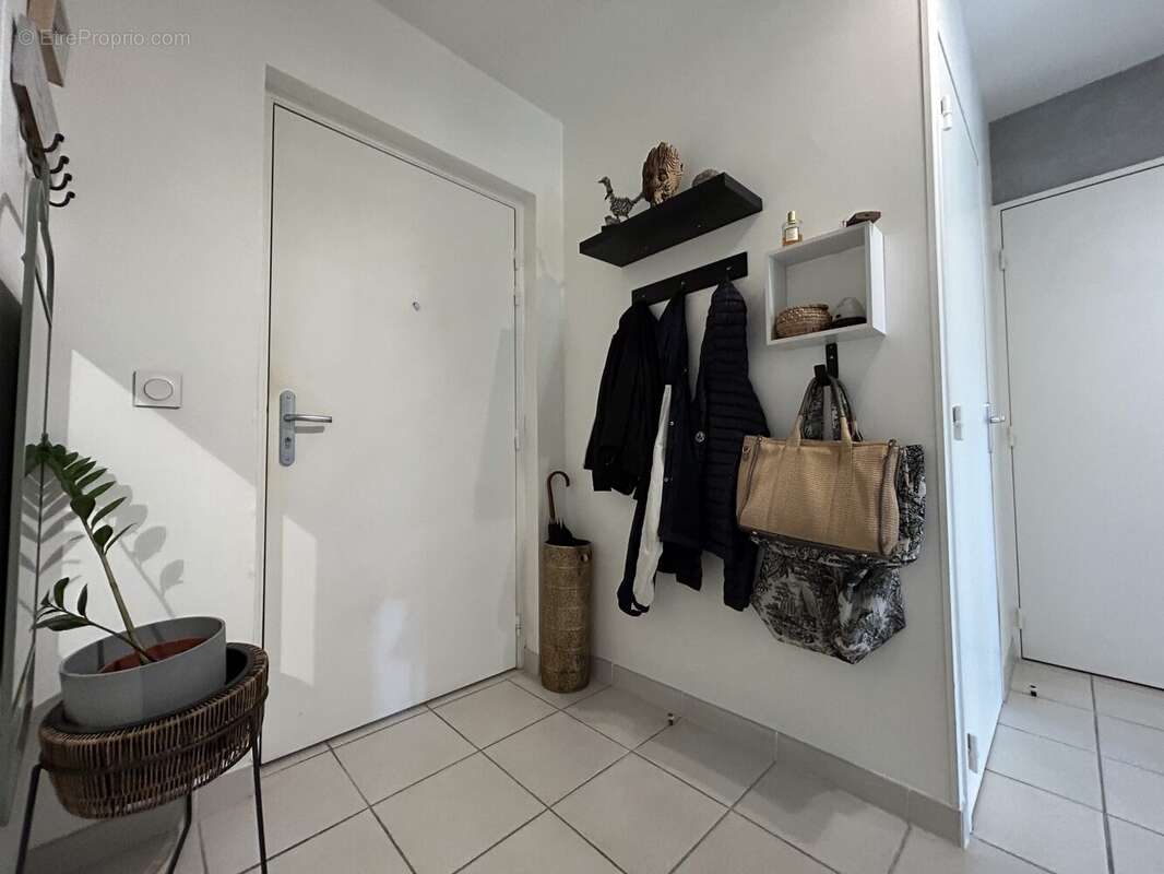 Appartement à LUNEL