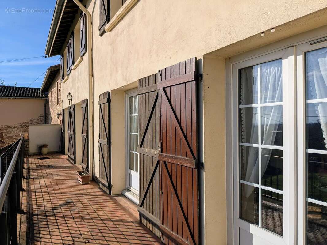 Maison 120 m² à Hurigny  - photo 10