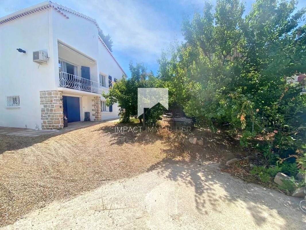 Maison à HYERES