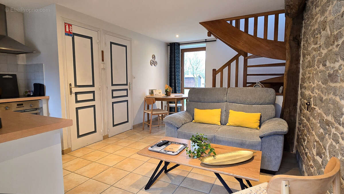 Maison à BELZ