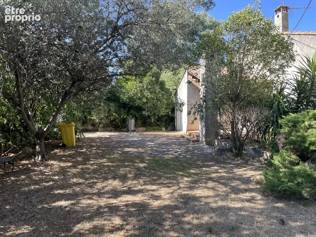 Belle villa très lumineuse sur 738 m2 de terrain, coeur de village - photo 3