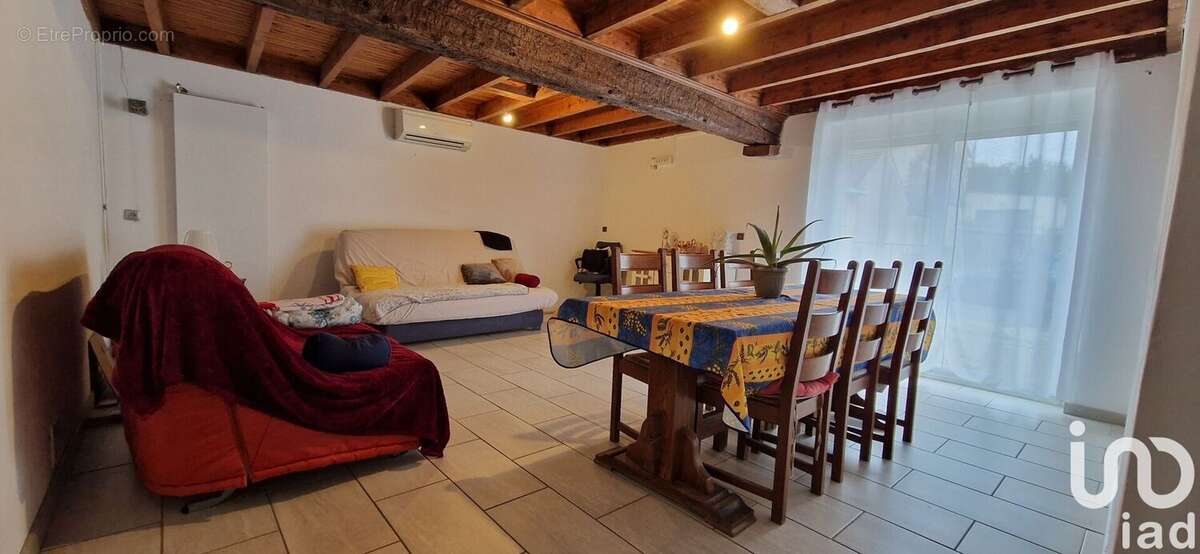 Photo 5 - Maison à LONGPERRIER