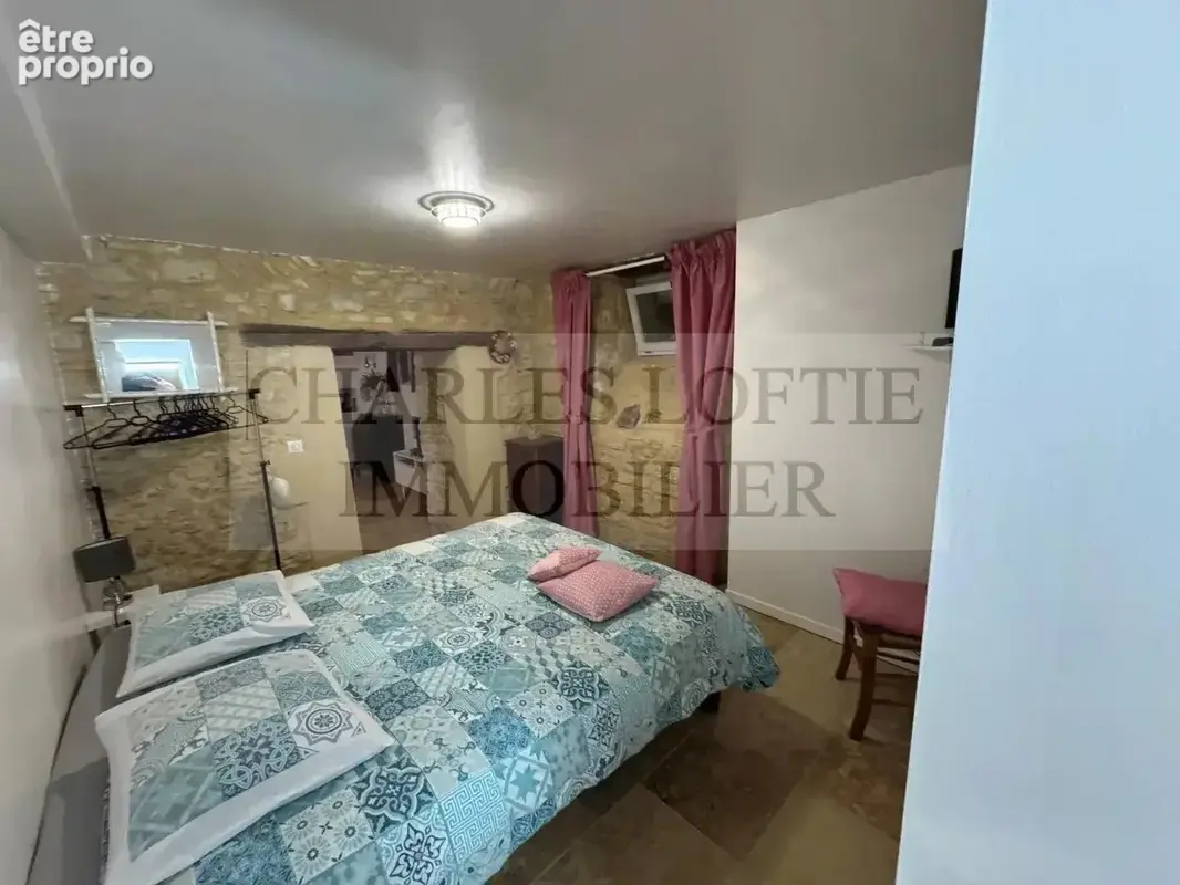 Charmant ensemble immobilier en pierre avec jardin au cœur d'un village en Bouriane - photo 16