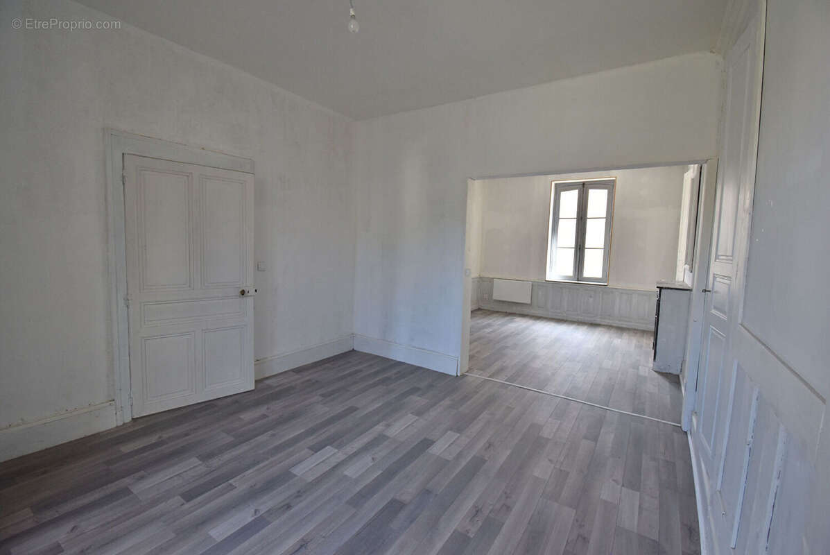 Maison à BRIENNE-LE-CHATEAU