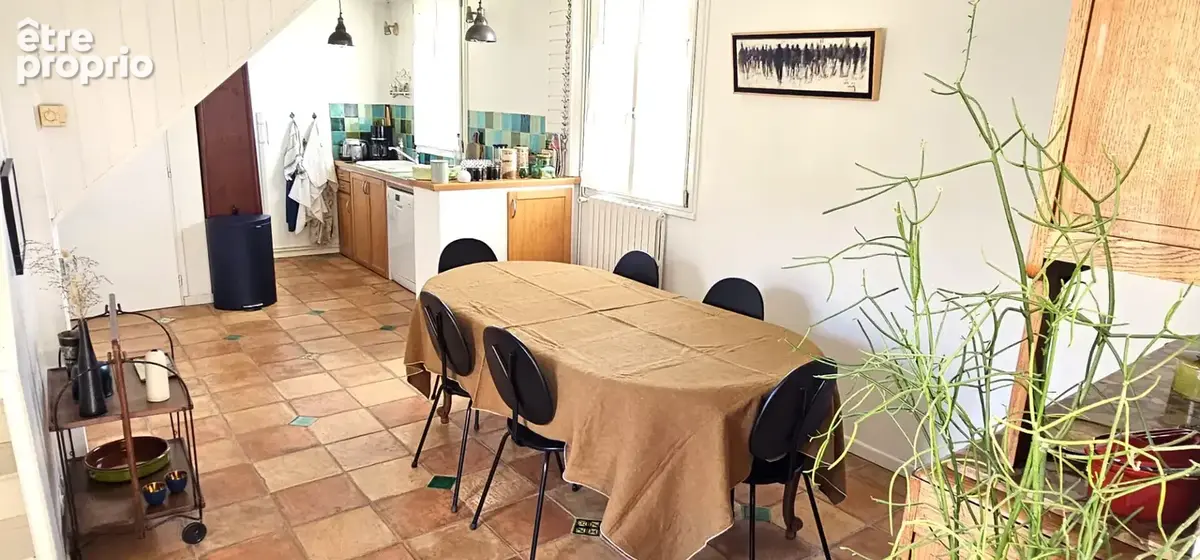 Opportunité rare - Au Coeur du Village - photo 3