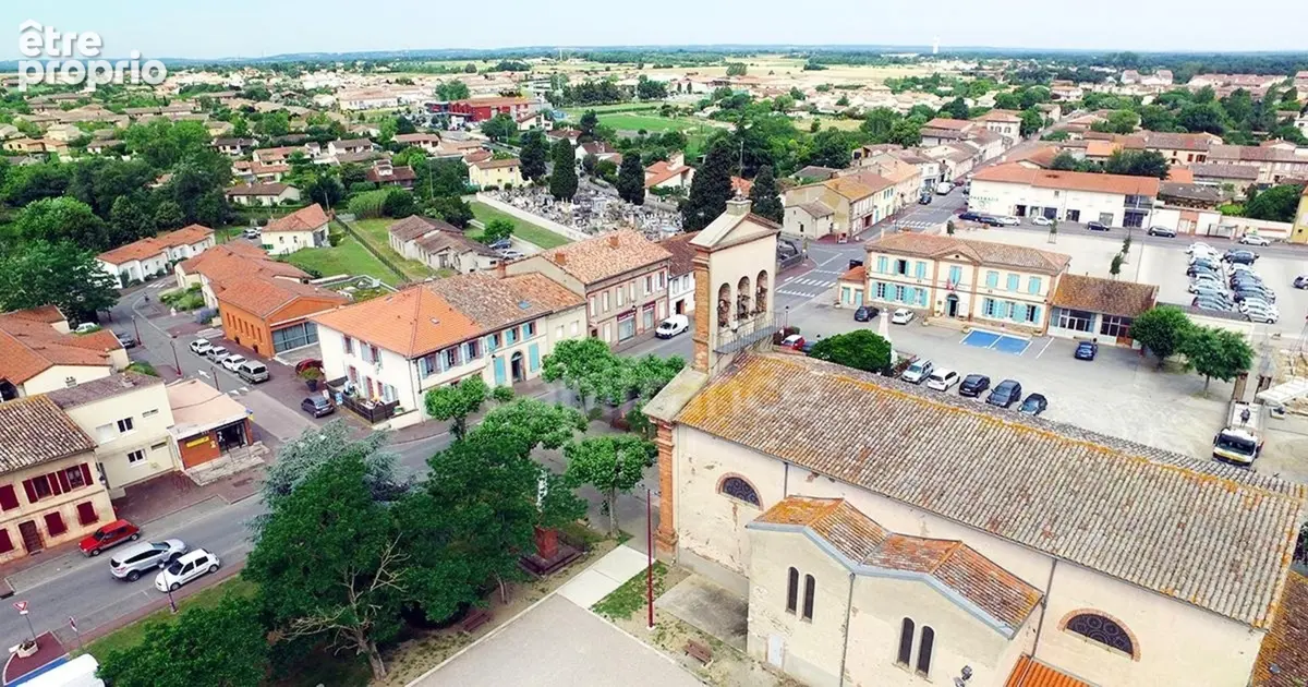 Terrain à MERVILLE