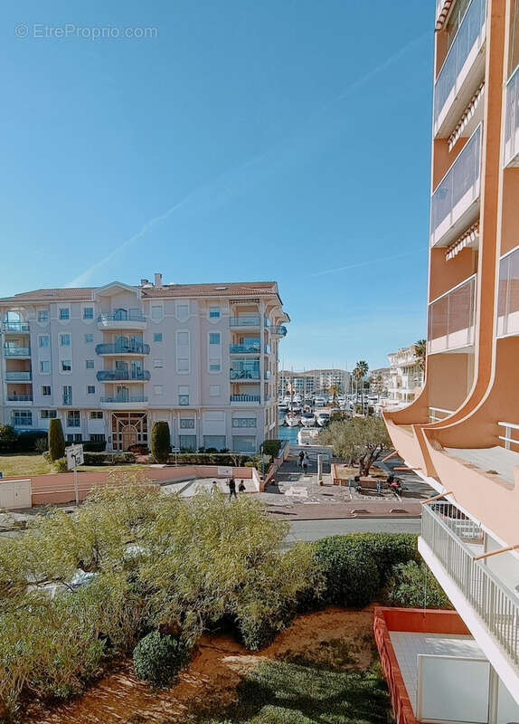 Appartement à FREJUS