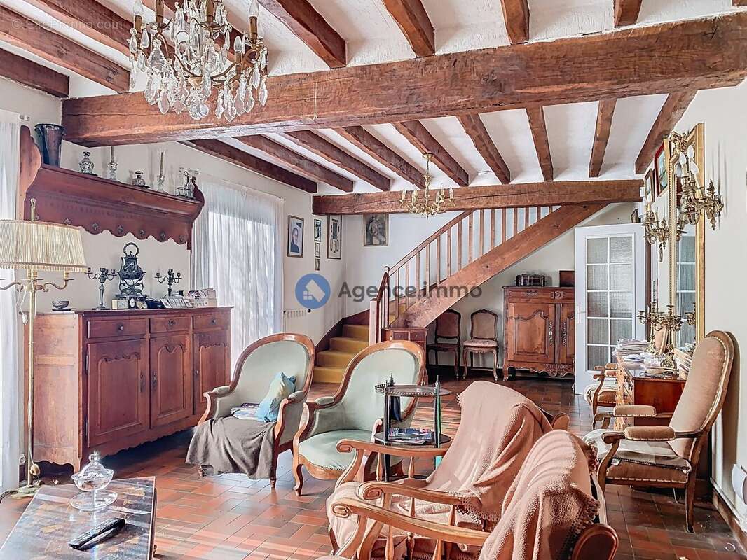 Maison à CHATEAU-LA-VALLIERE