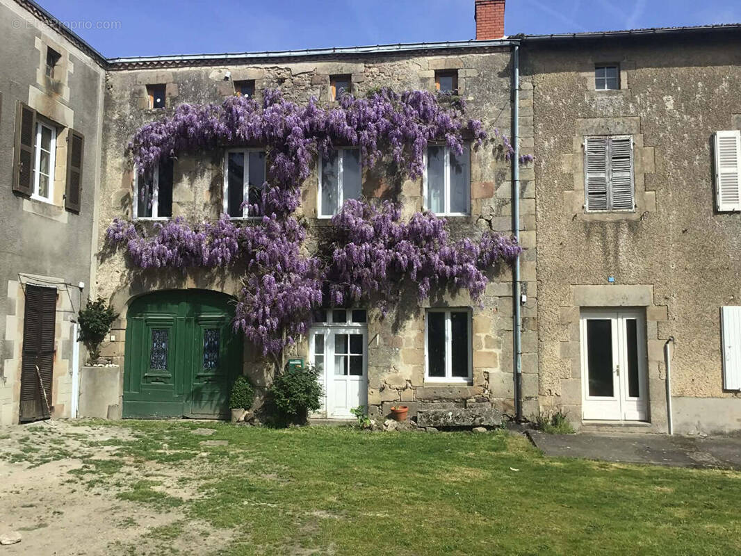 Maison à BESSINES-SUR-GARTEMPE