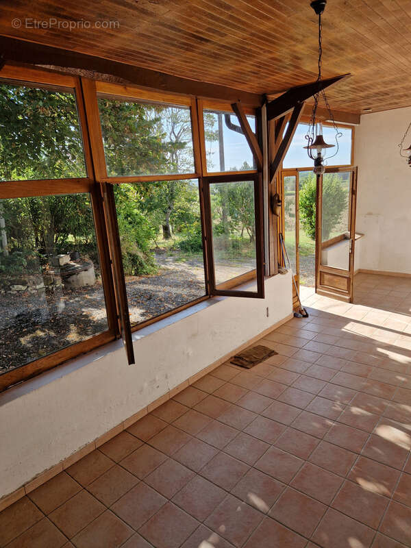 Maison à SAINT-EUTROPE-DE-BORN