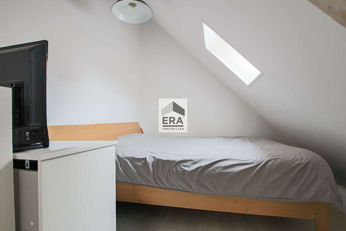 Appartement à LA GARENNE-COLOMBES