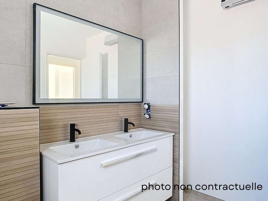 Photo 8 - Maison à NISSAN-LEZ-ENSERUNE