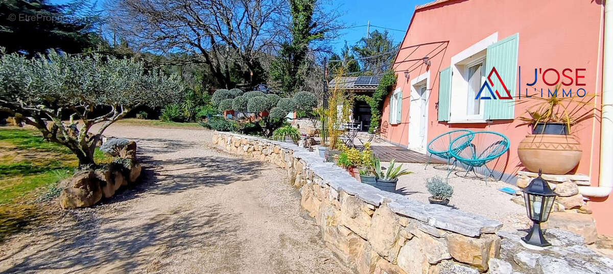 Terrasse et jardin au calme - Maison à SAINT-MICHEL-D'EUZET