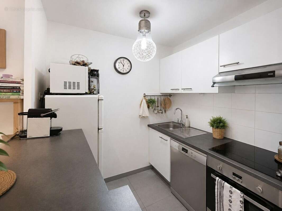 Appartement 58 m² à Latresne  - photo 3