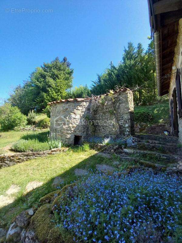 Maison à LE CHAMBON-SUR-LIGNON