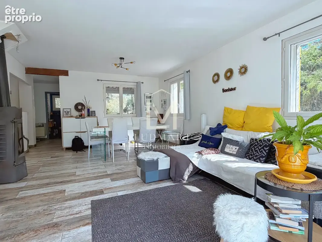 Villa rénovée avec studio indépendant, piscine et 3 867 m2 de terrain à Lorgues - photo 26