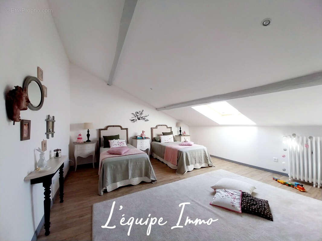 Maison à SAINT-LYS