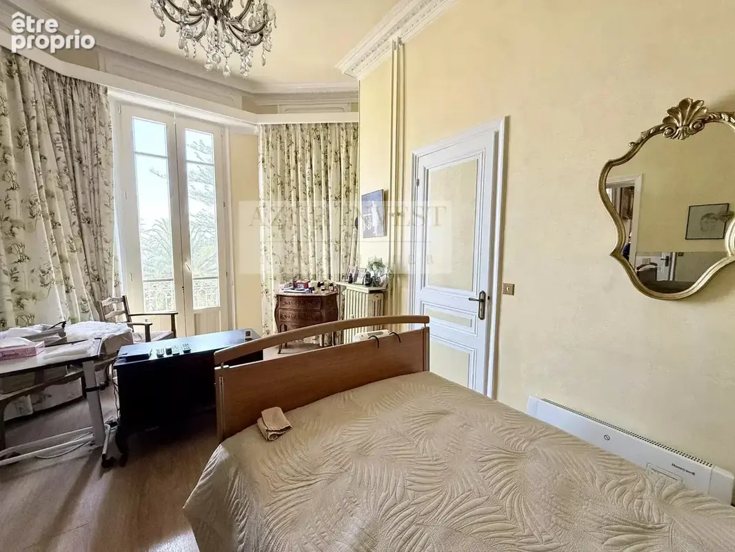 Vente exclusivite 4 pieces palace front de mer menton - photo 11
