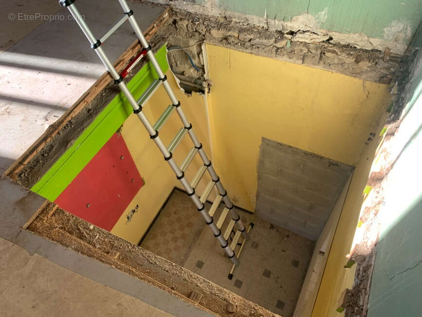 Maison à SAINT-NIZIER-SOUS-CHARLIEU