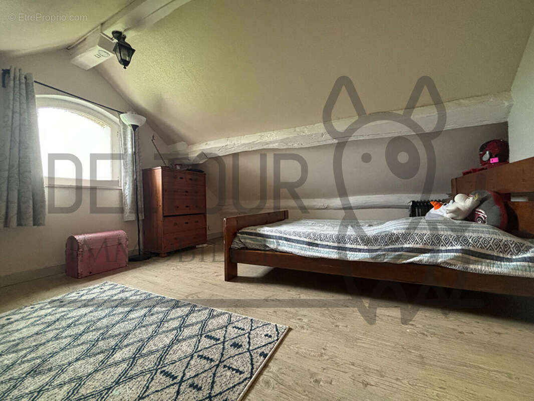 Maison à COULOMMIERS