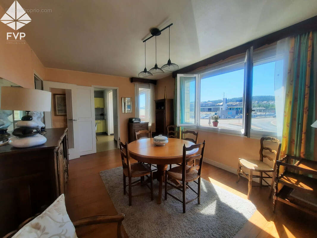 A vendre en exclusivite maison sur le port de fecamp - photo 3