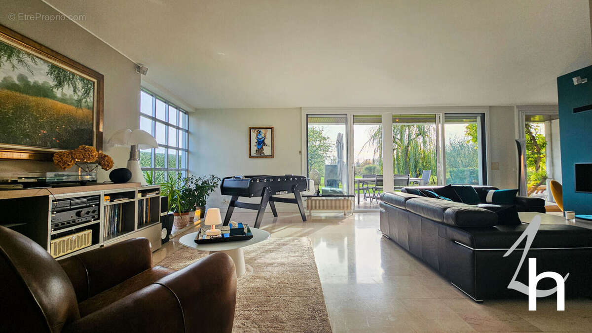 Maison à BRETTEVILLE-SUR-ODON