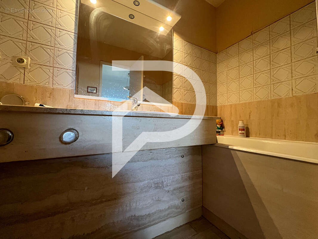 Maison à COIGNIERES