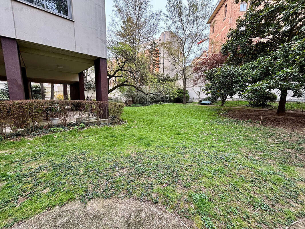 Appartement à PARIS-10E