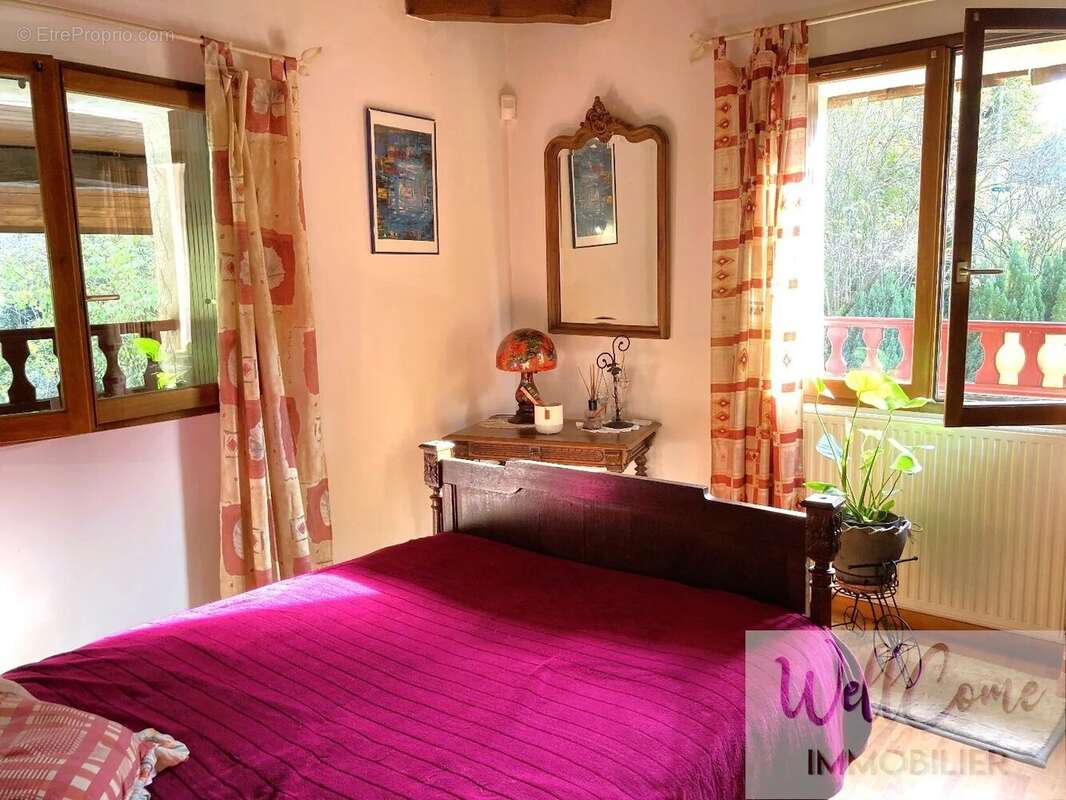 Maison à BARBERAZ