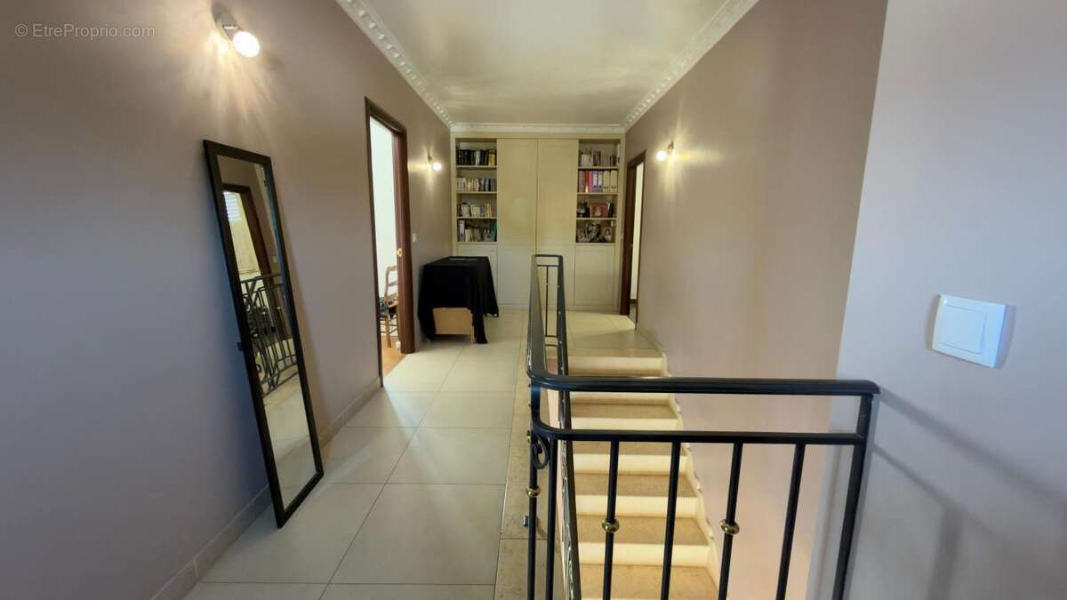 Maison sous sol total, 4 chambres, bureau - photo 15